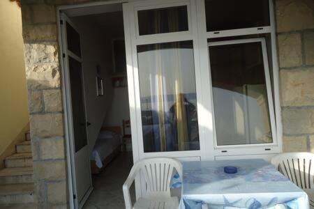 Apartamento A2+1 Groundfloor Brela Exterior foto